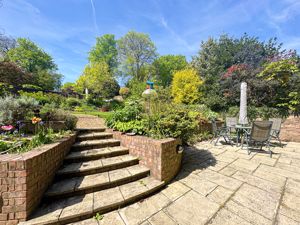 Photo 34- click for photo gallery